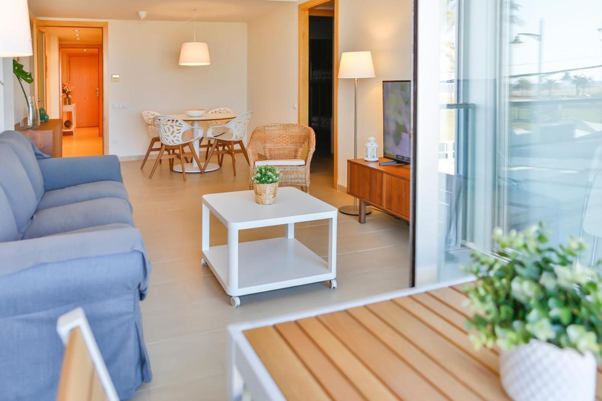 Apartaments Les Palmeres קמארוגה מראה חיצוני תמונה