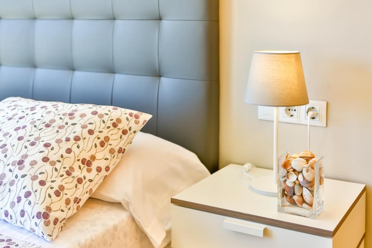 Apartaments Les Palmeres קמארוגה מראה חיצוני תמונה