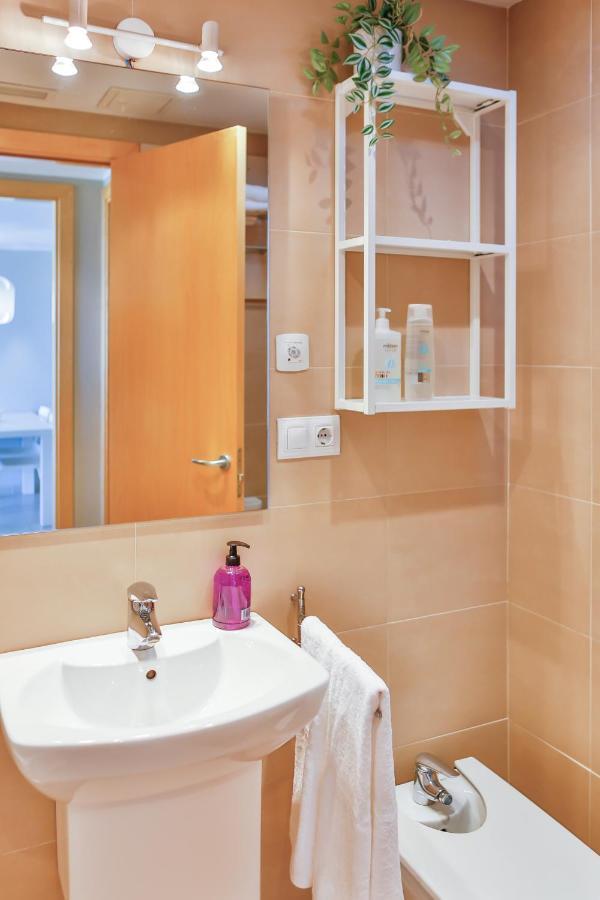Apartaments Les Palmeres קמארוגה מראה חיצוני תמונה